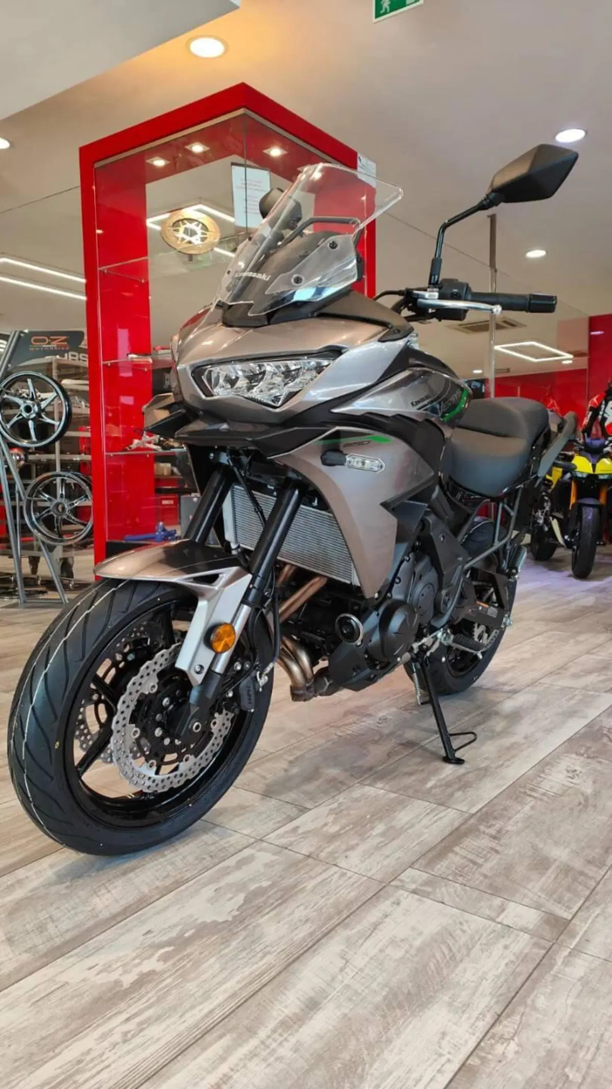 Kawasaki Versys 650 (2025 - 26) (11)