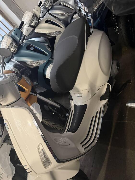 Vespa Primavera 125 3V ie ABS (2016) (4)