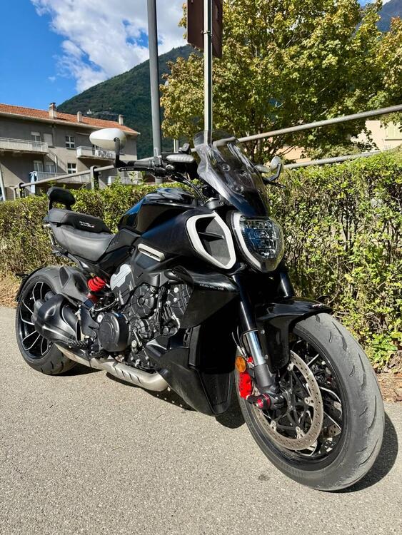 Ducati Diavel V4 (2023 - 25) (2)