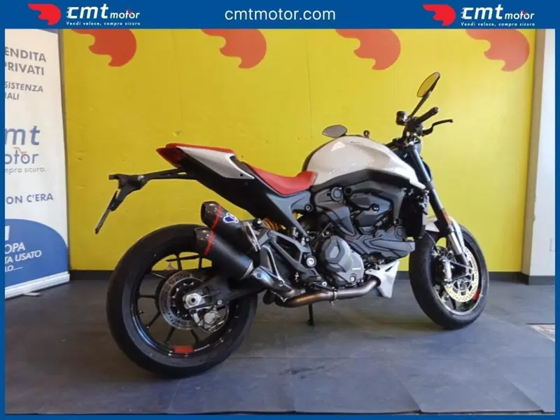 Ducati Monster 937 + (2021 - 25)