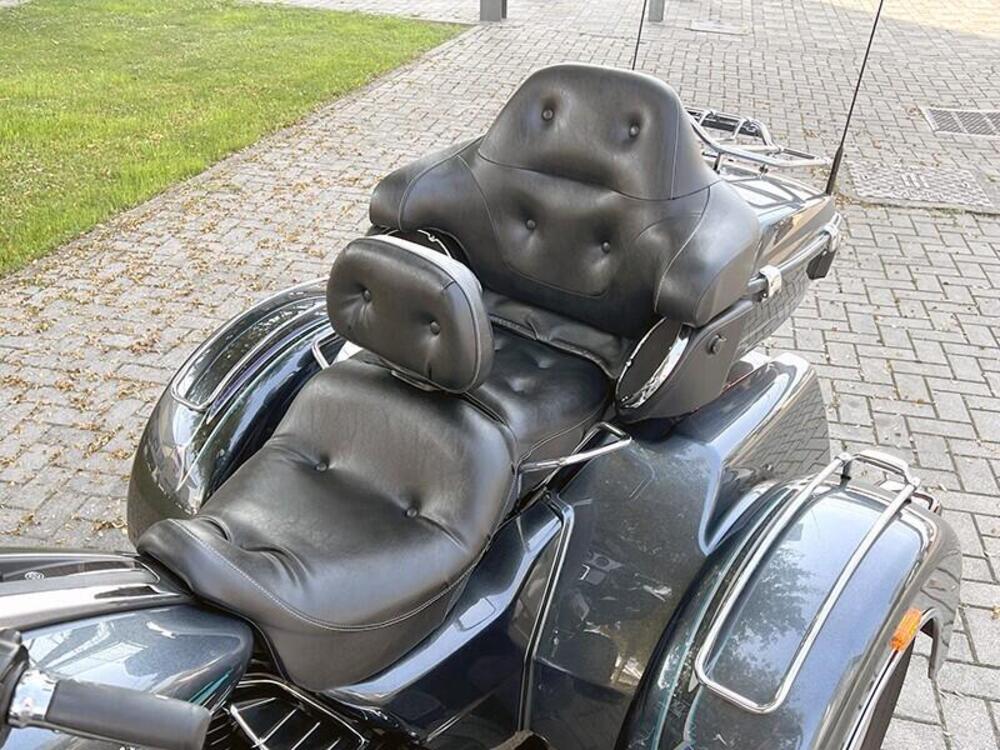 Harley-Davidson 107 Tri Glide Ultra (2016) - FLHTCUTG (4)