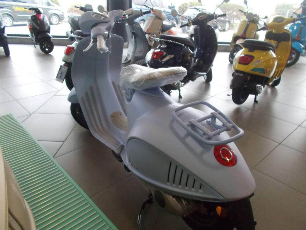 Vespa Vespa 946 Snake 125 (2025) (4)