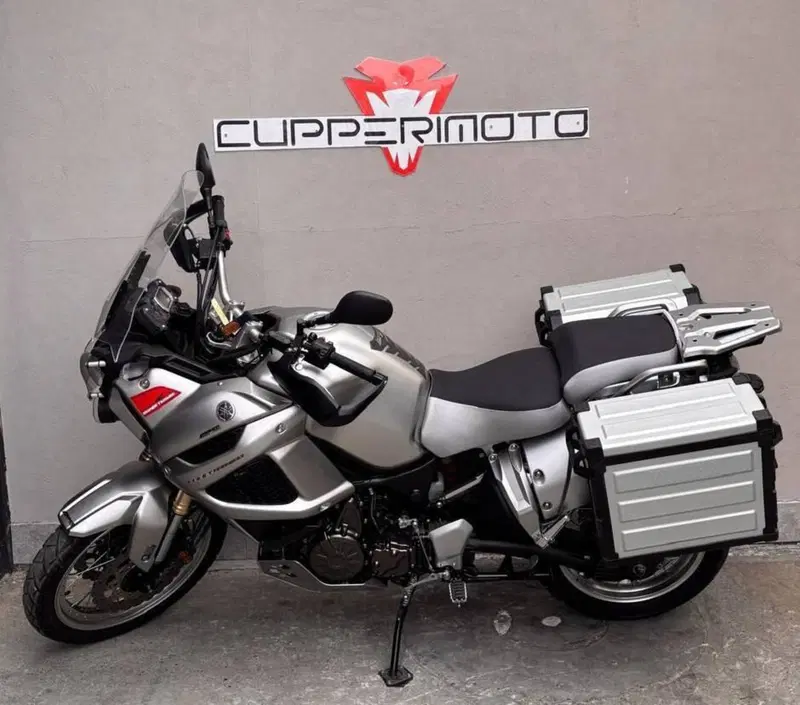 Yamaha XT1200Z Super Ténéré First Edition (2010 - 11) (2)