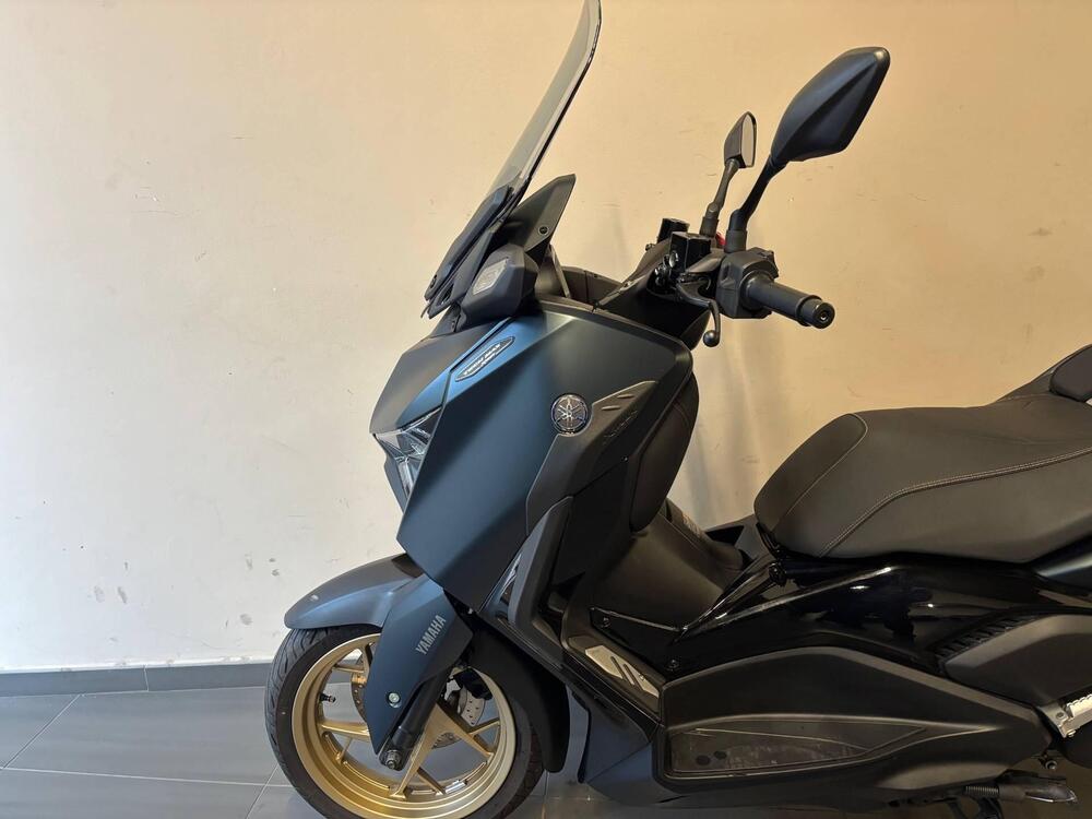 Yamaha X-Max 300 Tech Max (2021 - 24) (2)