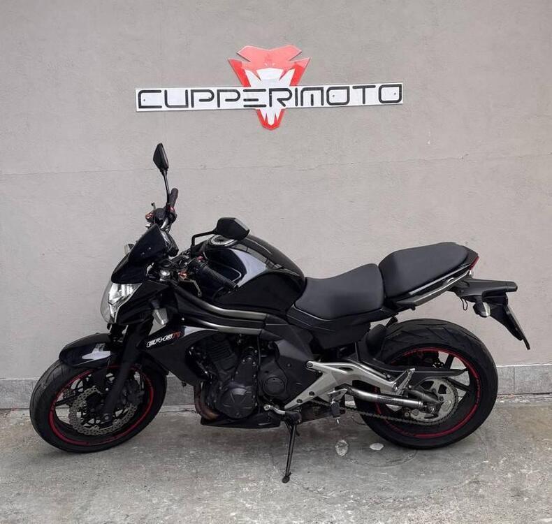 Kawasaki ER-6N (2012 - 13) (2)