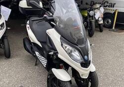 Piaggio Mp3 300 Hpe Sport (2019 - 20) usata