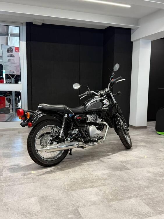 Kawasaki Meguro S1 (2025 - 26) (4)