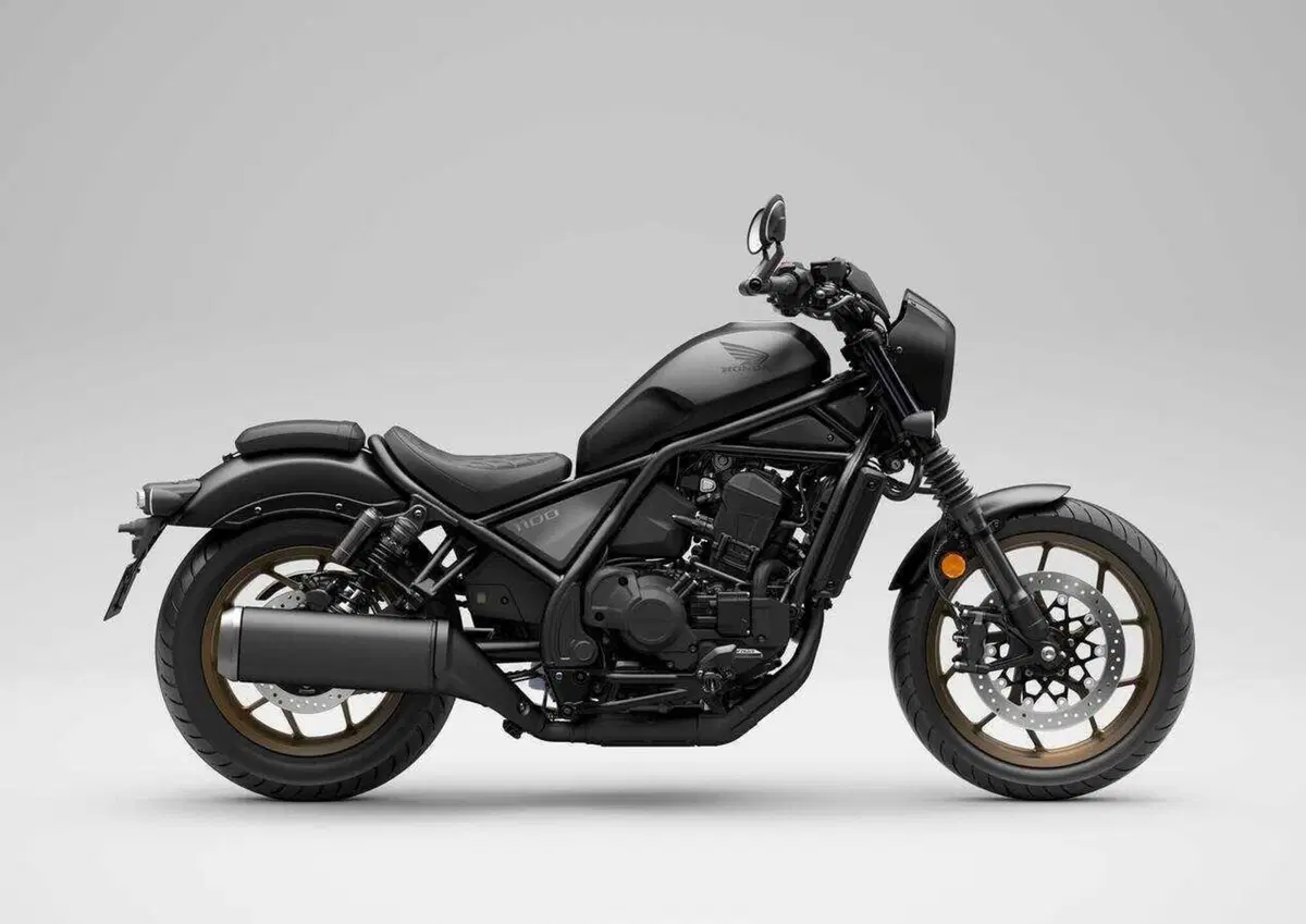 Honda CMX1100 Rebel 2026: nuova livrea e conferme tecniche (6)