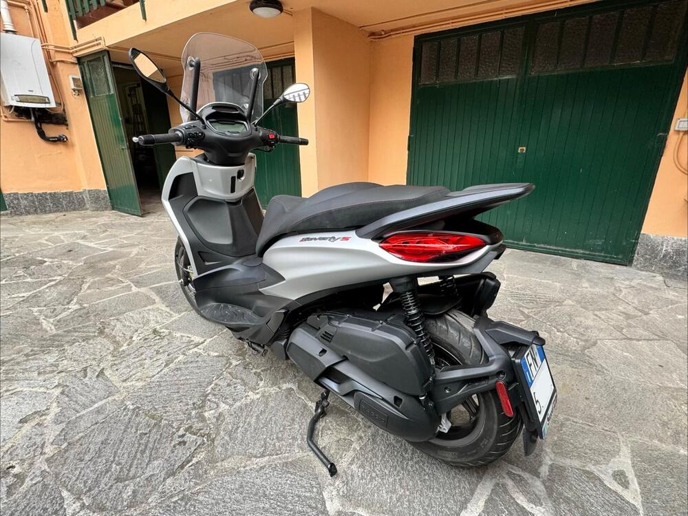 Piaggio Beverly 400 S ABS-ASR (2021 - 24) (3)