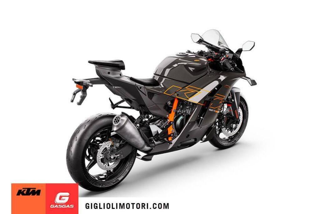 KTM 990 RC R (2026) (2)