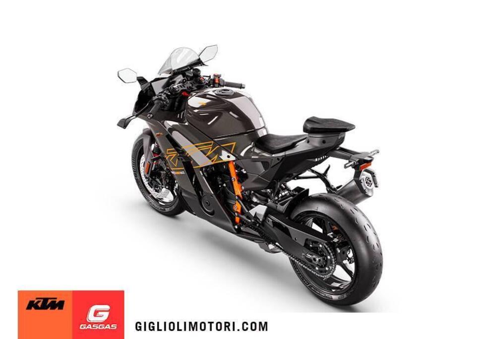 KTM 990 RC R (2026) (3)