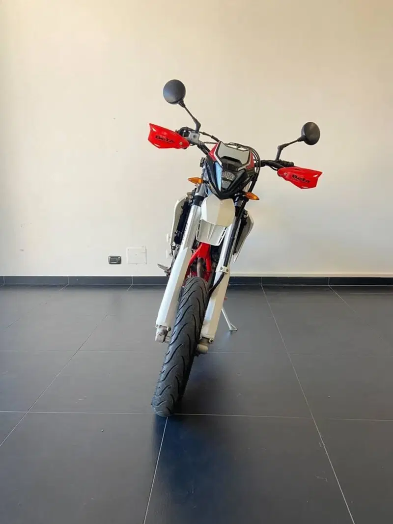 Betamotor RR 125 4T Motard LC (2021 - 23) (4)