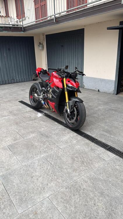 Ducati Streetfighter V4 1100 (2021 - 22) (2)