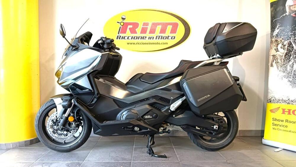 Honda Forza 750 (2025) (4)