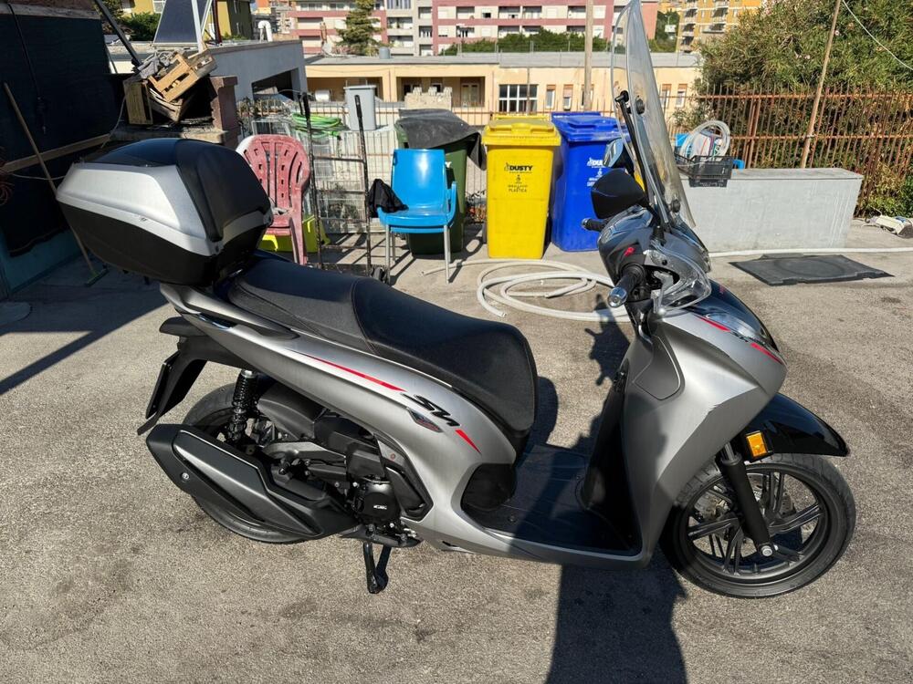 Honda SH 350 Sport (2021 - 24) (5)