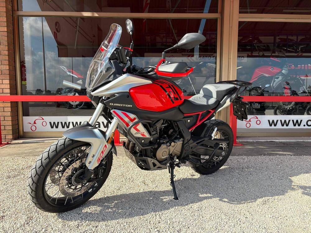 QJ Motor SRT 600 SX (2024 - 25) (2)