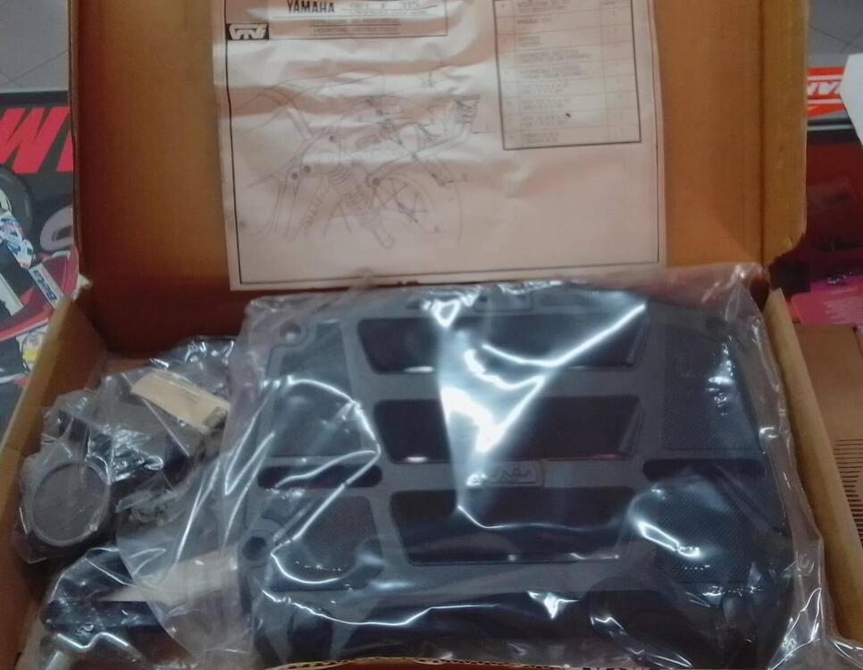 F315 Piastra portapacchi XV 535 Givi