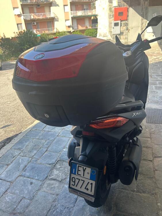 Yamaha X-Max 300 (2021 - 24) (3)