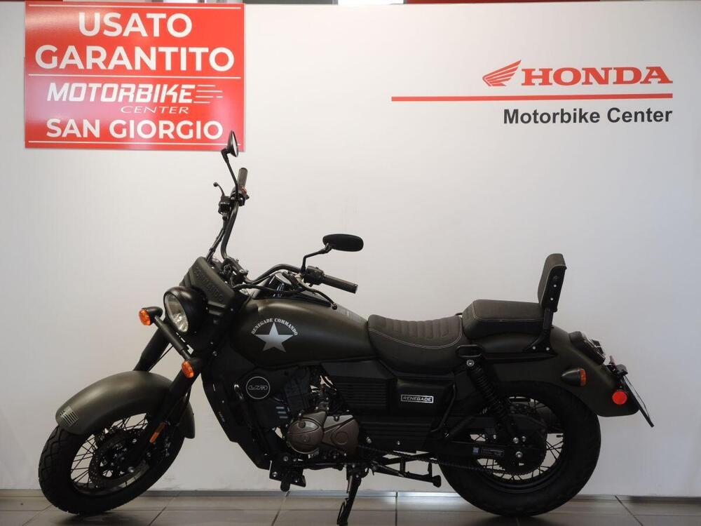 Um Italia Renegade Commando 125 (2023 - 25)