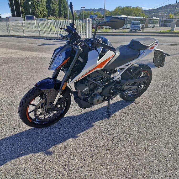 KTM 390 Duke (2021 - 23) (4)