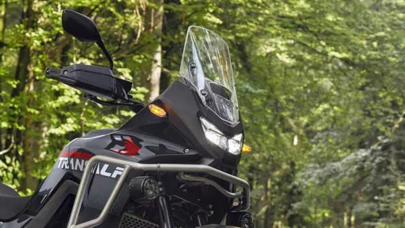 Honda Transalp XL750 (2025) (2)
