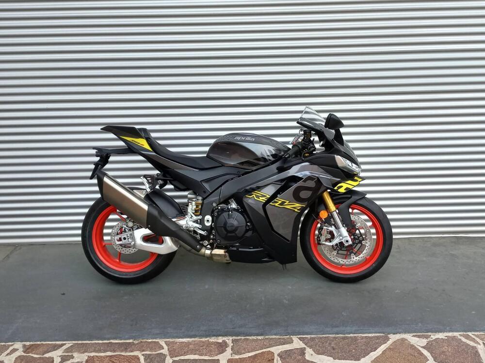 Aprilia RSV4 1100 (2025) (3)