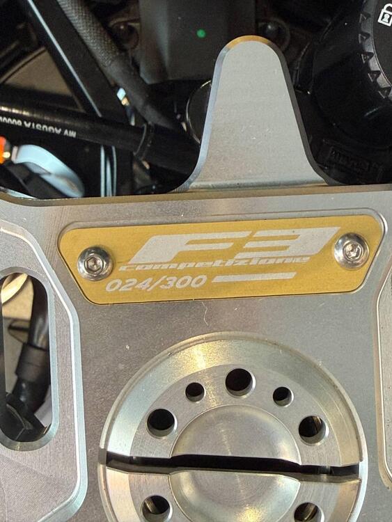 MV Agusta F3 800 Competizione (2025) (3)