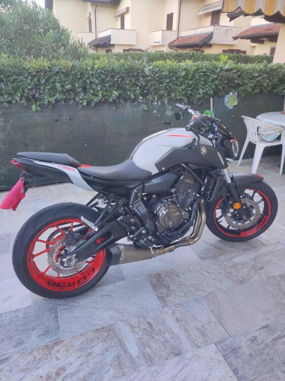 Yamaha MT-07 (2018 - 20) (2)