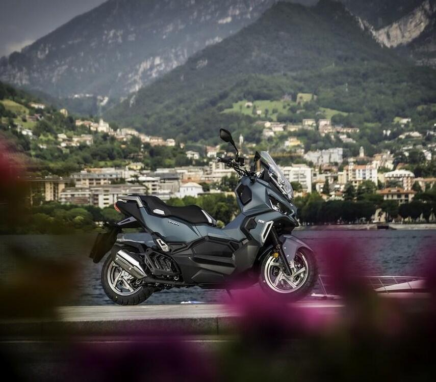 Sym ADX 125 (2025) (2)