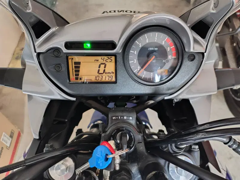 Honda Transalp XL 700 V (2007 - 2013) (13)