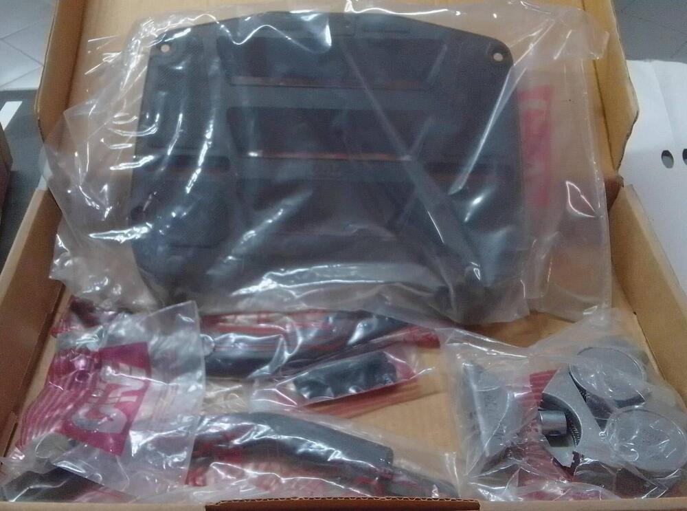 Kit portapacchi YAMAHA TT 600 Givi