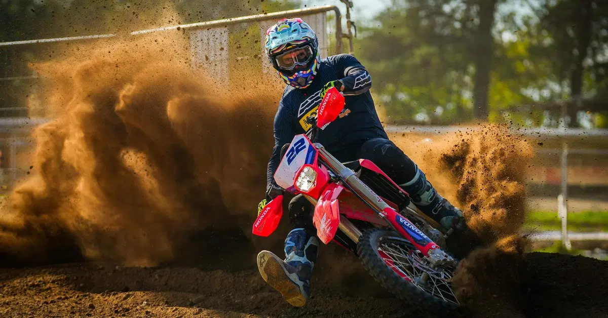 Honda CRF RX 250, 300 o 450? Qual &egrave; la miglior cilindrata per fare enduro? Honda ha la risposta giusta [VIDEO e GALLERY] 