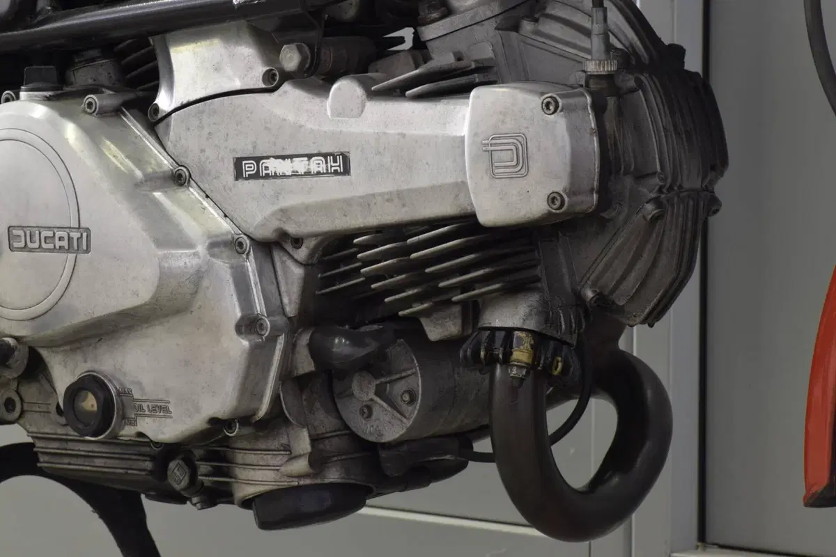 Cagiva Alazzurra 350 (11)