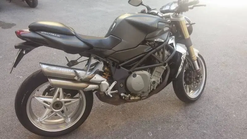 MV Agusta Brutale 750 S (2002 - 06) (3)