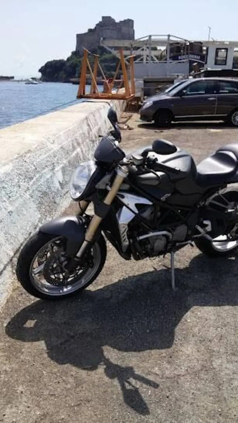 MV Agusta Brutale 750 S (2002 - 06) (5)