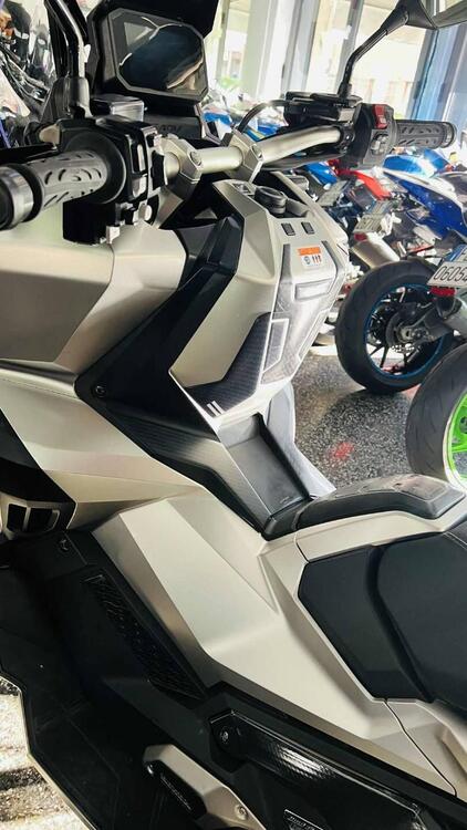 Honda X-ADV 750 DCT (2021 - 24) (3)