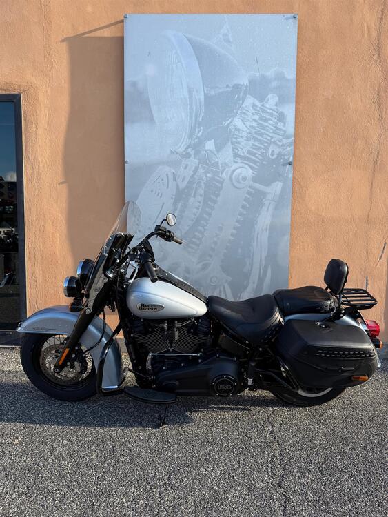 Harley-Davidson Heritage Classic (2021 - 24) (4)