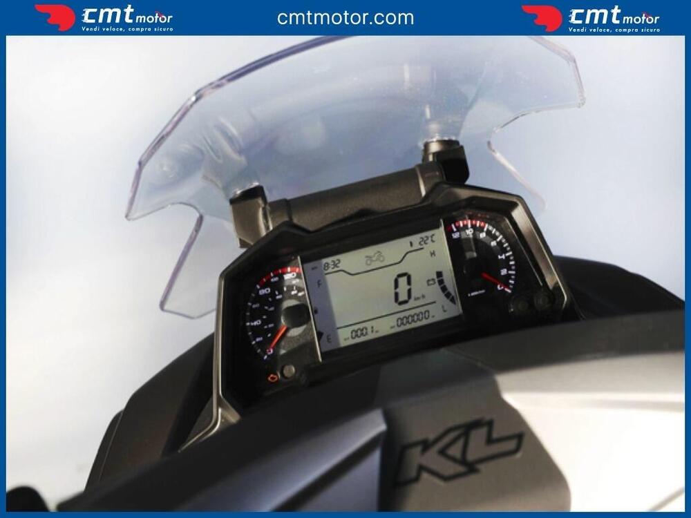 Kl Brera 300 (2022 - 25) (3)