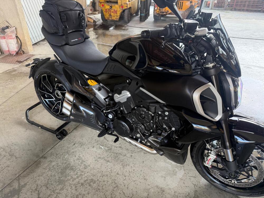 Ducati Diavel V4 (2023 - 25) (2)