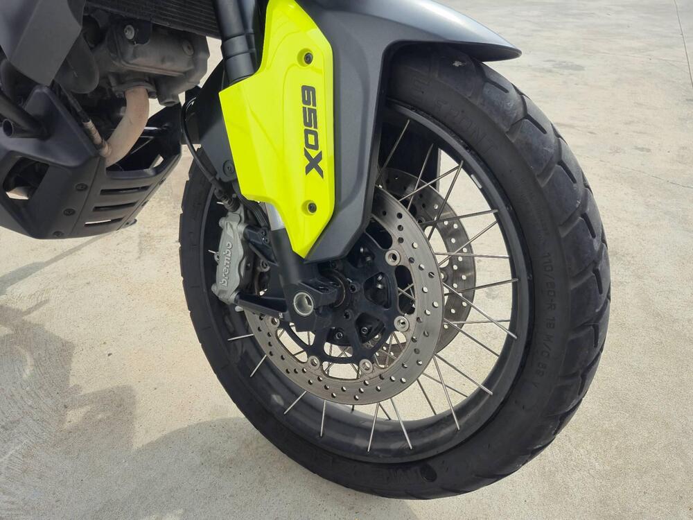 QJ Motor SVT 650 X (2025) (5)