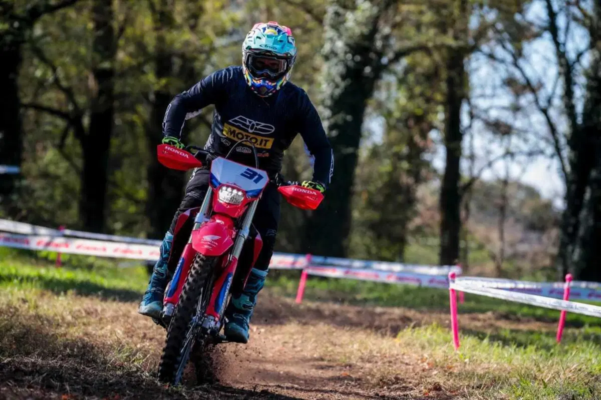 Honda CRF RX 250, 300 o 450? Qual è la miglior cilindrata per fare enduro? Honda ha la risposta giusta [VIDEO e GALLERY]  (7)
