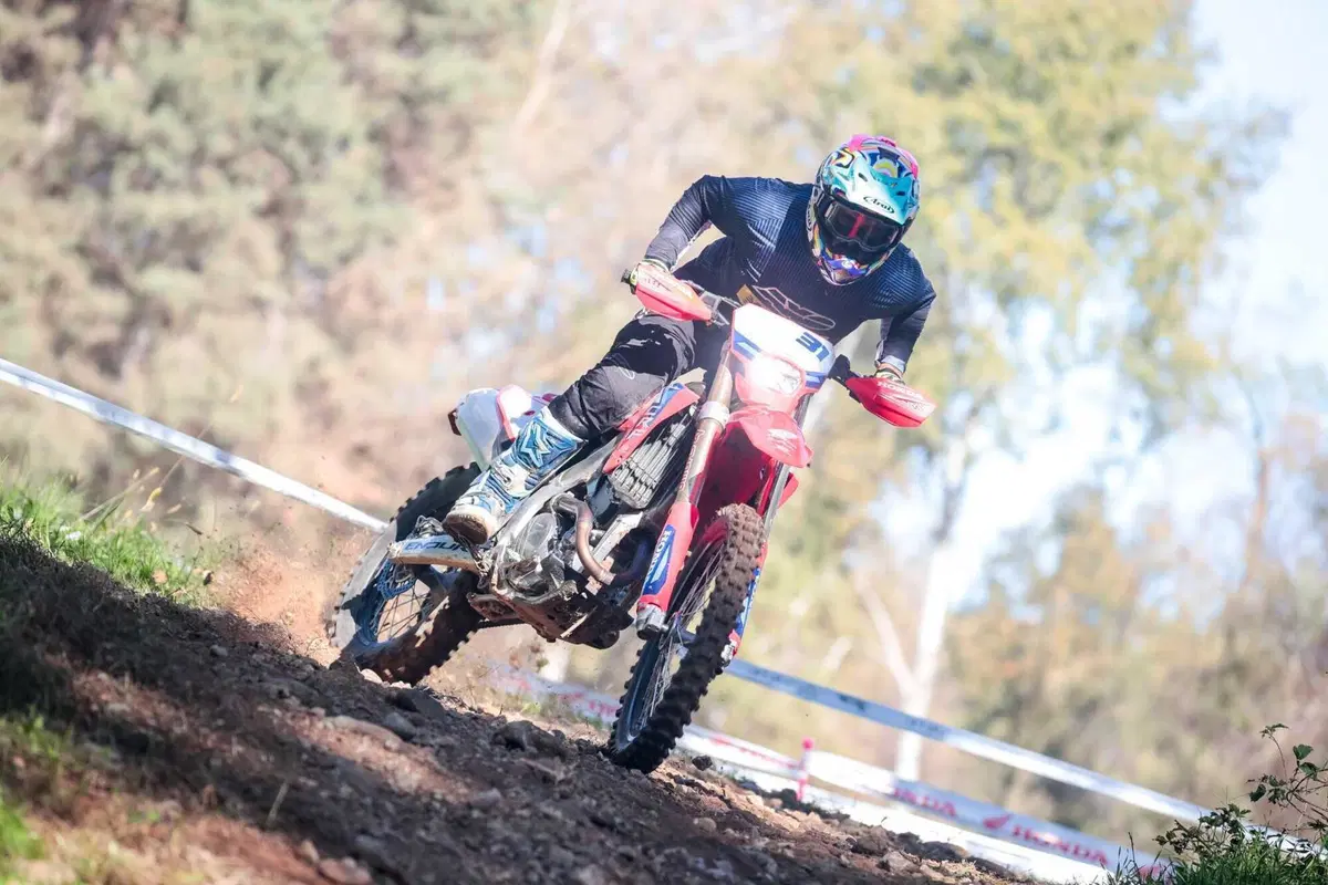 Honda CRF RX 250, 300 o 450? Qual è la miglior cilindrata per fare enduro? Honda ha la risposta giusta [VIDEO e GALLERY]  (9)