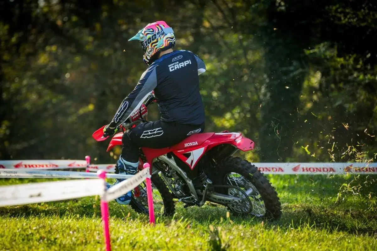 Honda CRF RX 250, 300 o 450? Qual è la miglior cilindrata per fare enduro? Honda ha la risposta giusta [VIDEO e GALLERY]  (11)