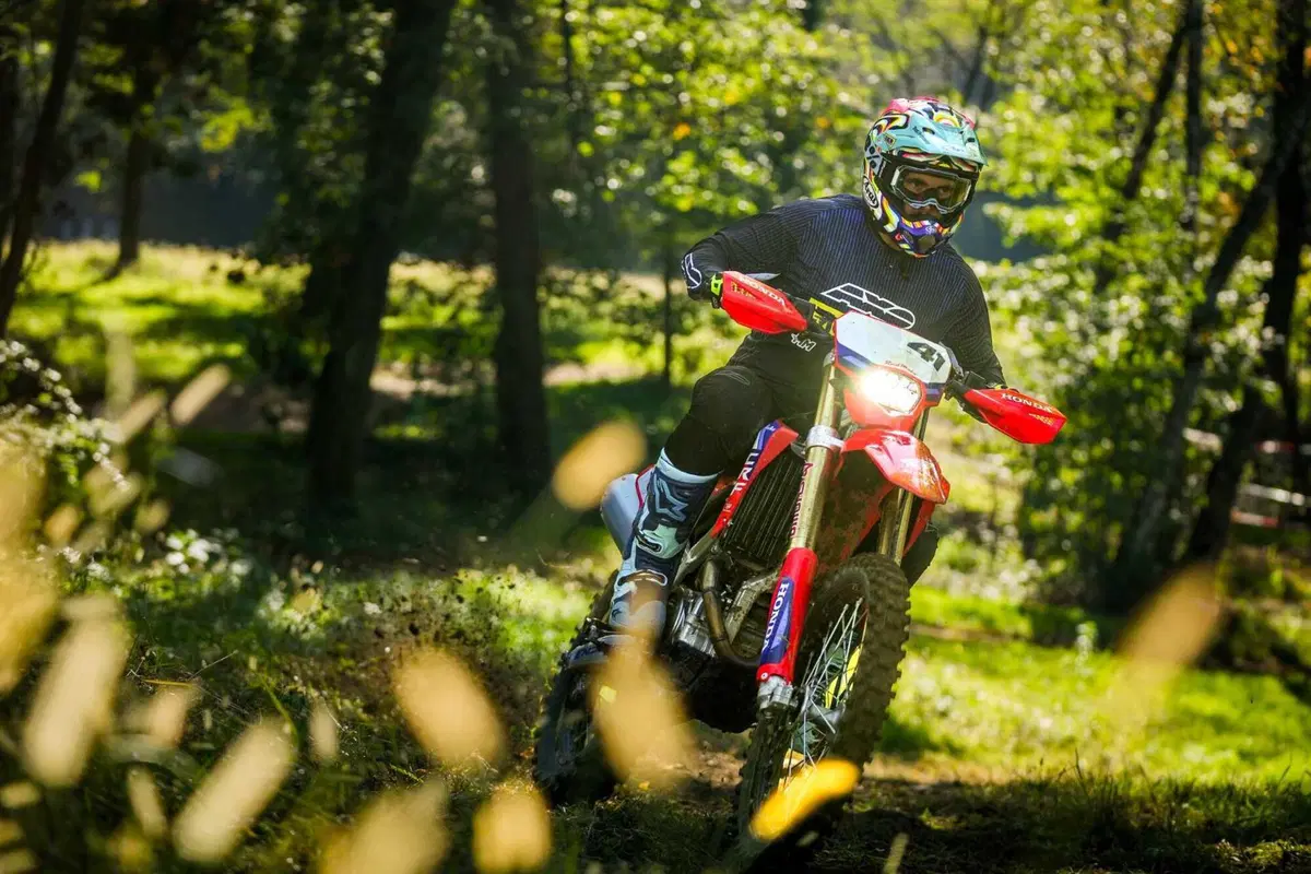 Honda CRF RX 250, 300 o 450? Qual è la miglior cilindrata per fare enduro? Honda ha la risposta giusta [VIDEO e GALLERY]  (13)
