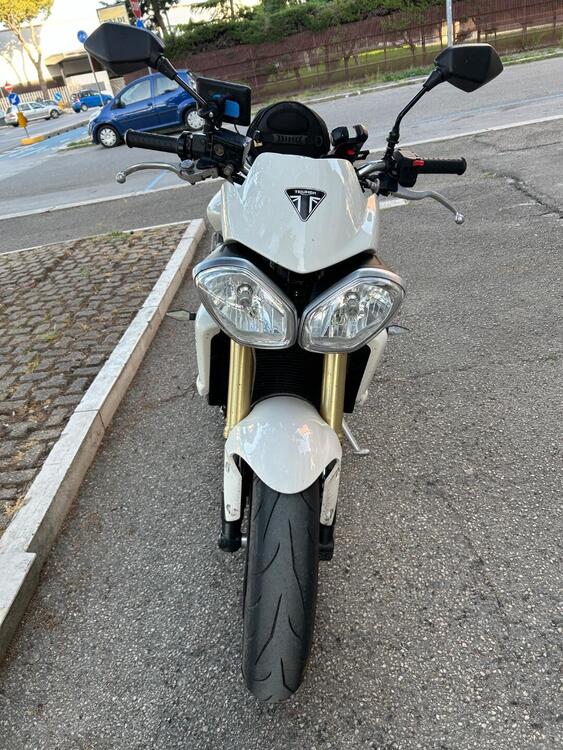 Triumph Street Triple (2007 - 12) (4)