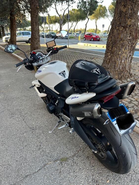 Triumph Street Triple (2007 - 12) (5)