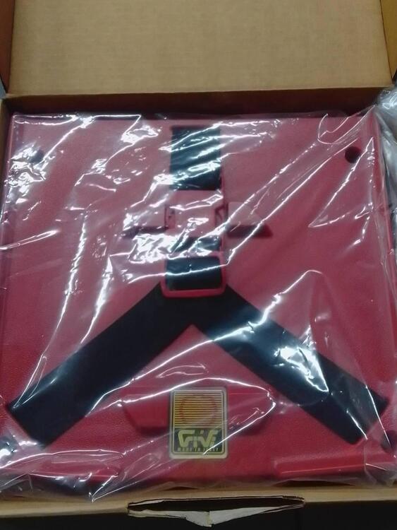 E62 Piastra porta oggetti Givi