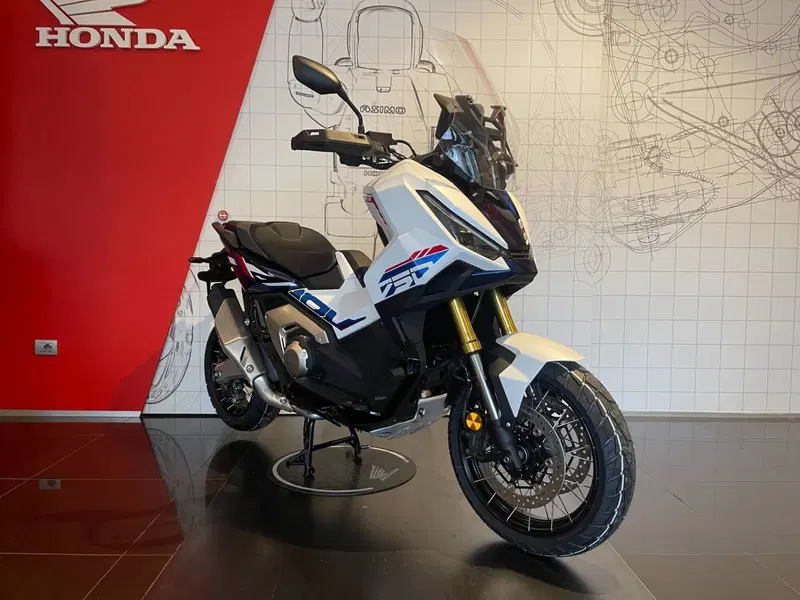 Honda X-ADV 750 Special Edition (2026) (2)