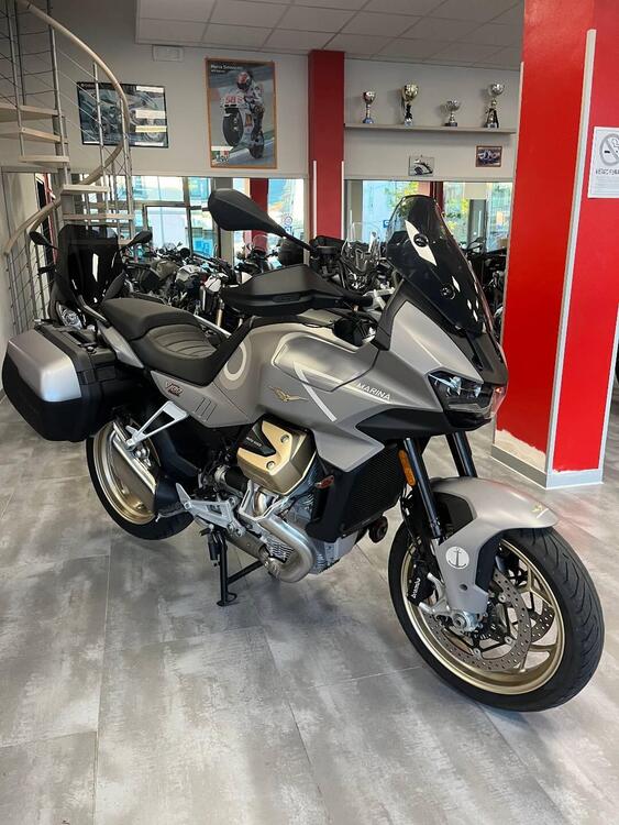 Moto Guzzi V100 Mandello Aviazione Navale (2023 - 24)