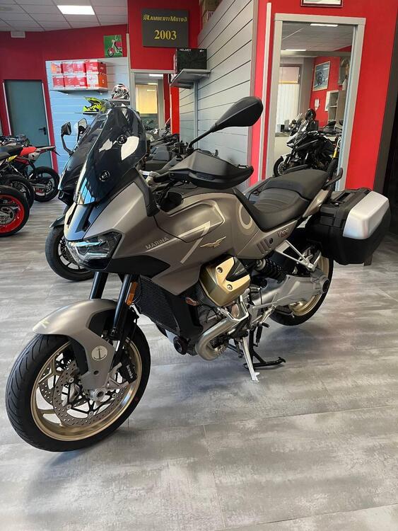 Moto Guzzi V100 Mandello Aviazione Navale (2023 - 24) (2)